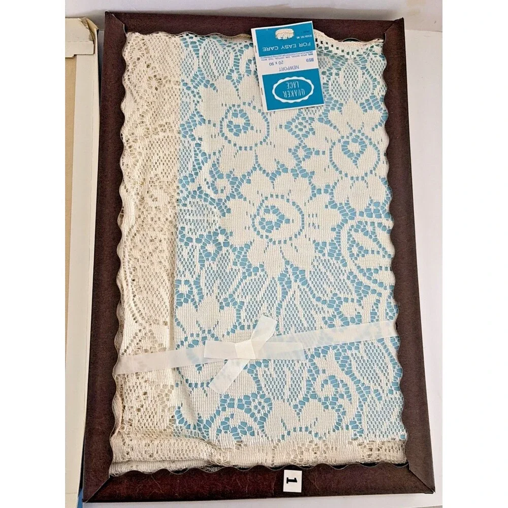 Quaker Lace new box